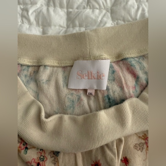 NWOT - Selkie Garland print pillow sweatsuit -size XXL - Picture 6 of 6